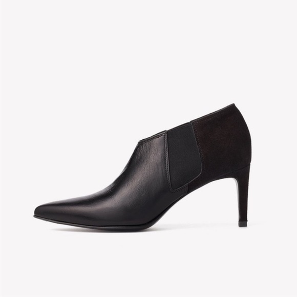 $475 Rag & Bone Beha Chelsea in Black - Picture 2 of 8